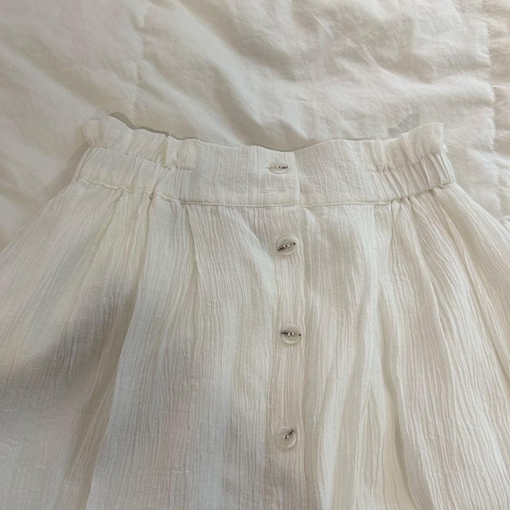 White MIDI skirt